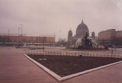 1988_East_Berlin_0009.jpg